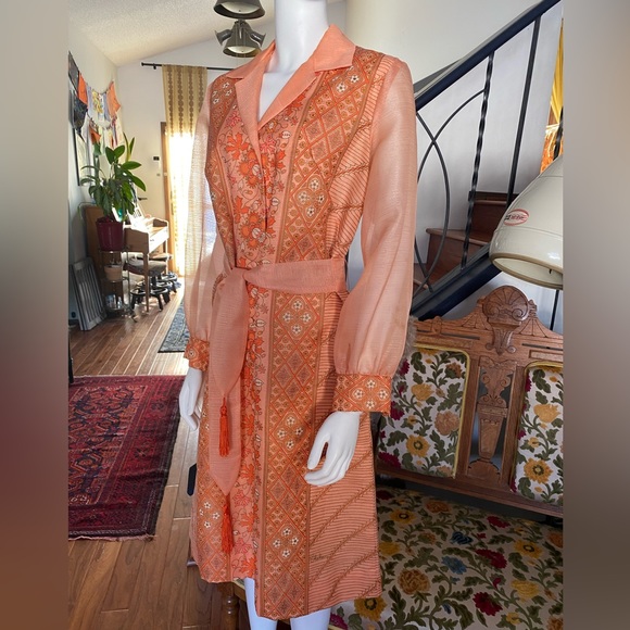 SOLDSOLDSOLD Vintage orange Alfred Shaheen dress - Picture 4 of 12